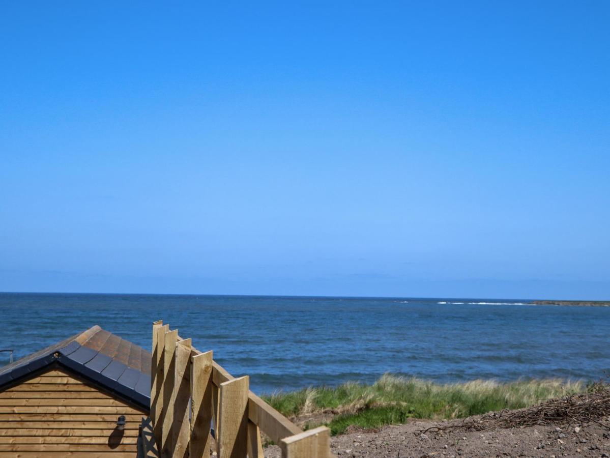 The Waves Villa Morpeth Exterior photo