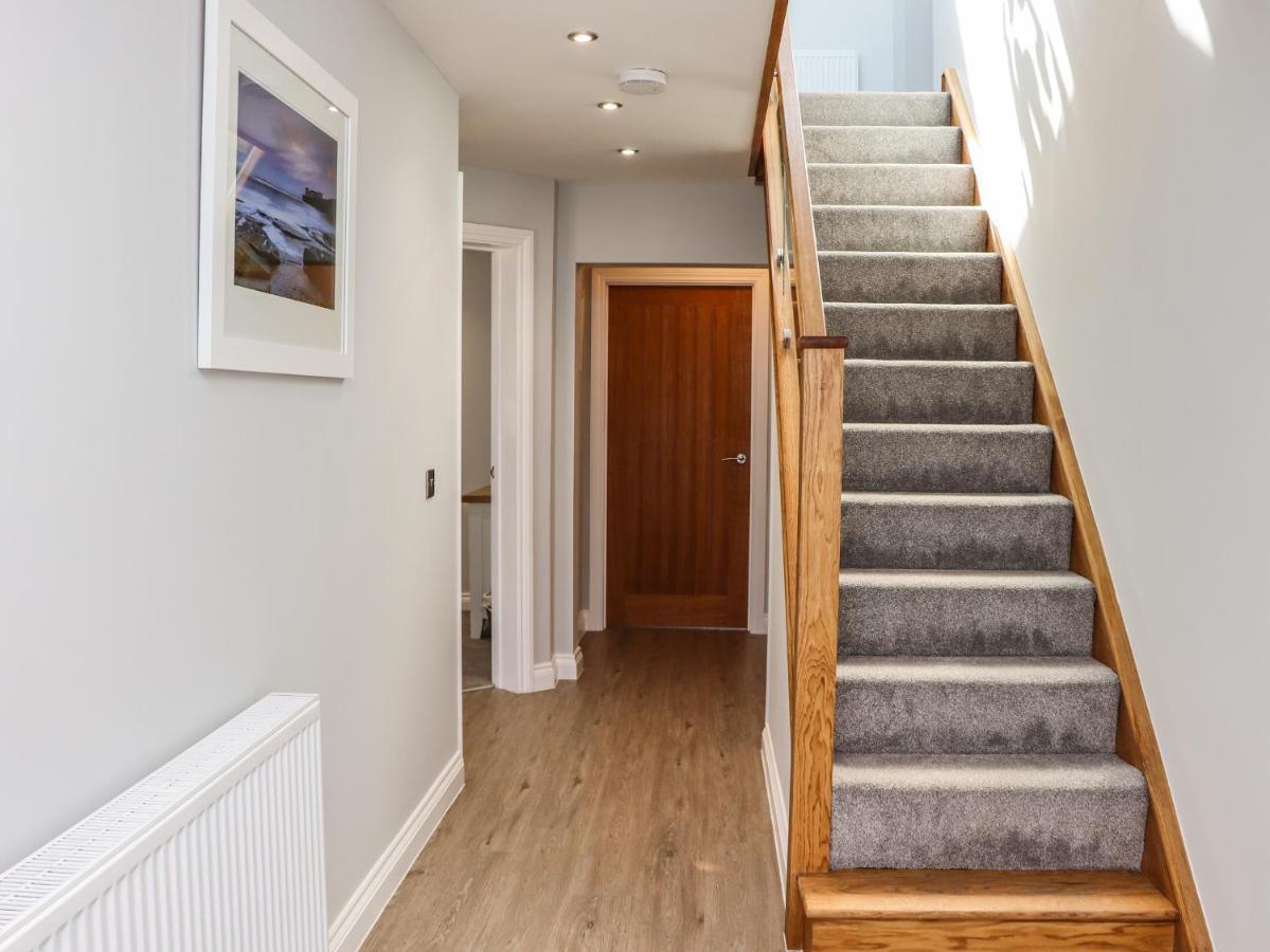 The Waves Villa Morpeth Exterior photo